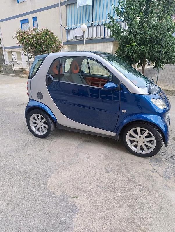 Blu Usata 2005 Smart ForTwo Coupé Coupé | 2800 € (Buon prezzo) - Immagine 1/4