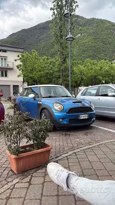 Usata Mini Cooper S 175 CV (128 kW) 2007 Blu Utilitaria