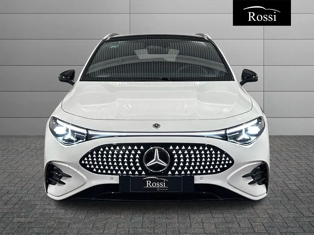 Nuova Mercedes CLA 250+ 200 kW (272 CV) 2026 Nero Berlina