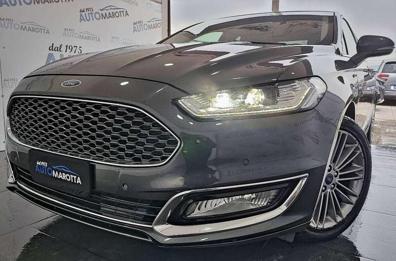 Usata Ford Mondeo Vignale 141 CV (103 kW) 2018 Grigio Berlina