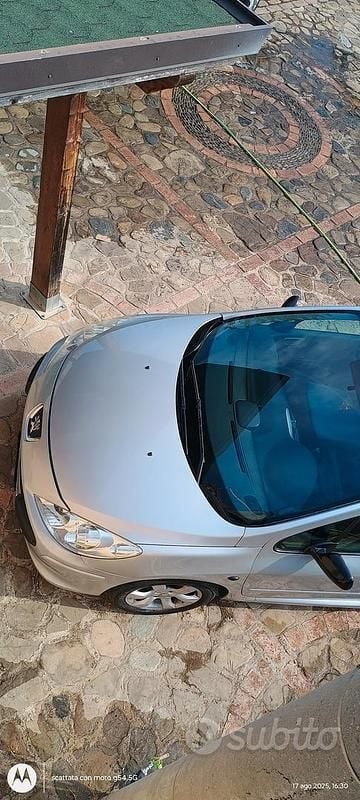 Usata Peugeot 307 109 CV (80 kW) 2006 Grigio Berlina