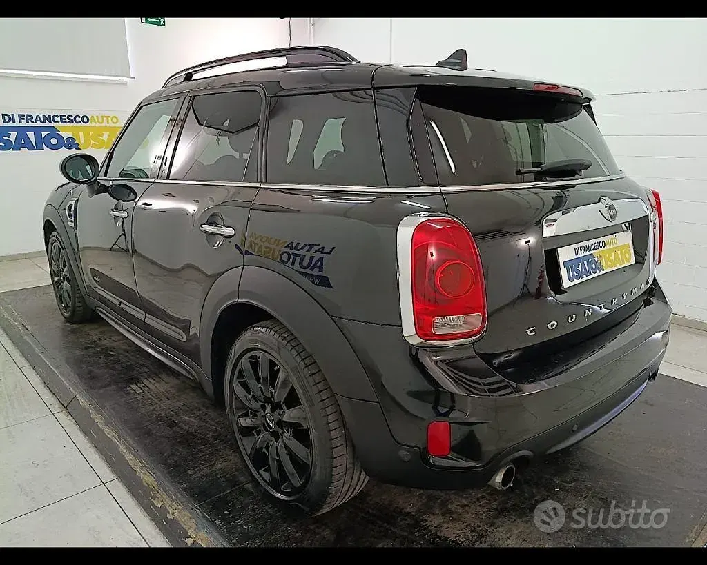 Usata Mini Cooper SD Countryman Business 190 CV (139 kW) 2017 Nero metallizzato SUV