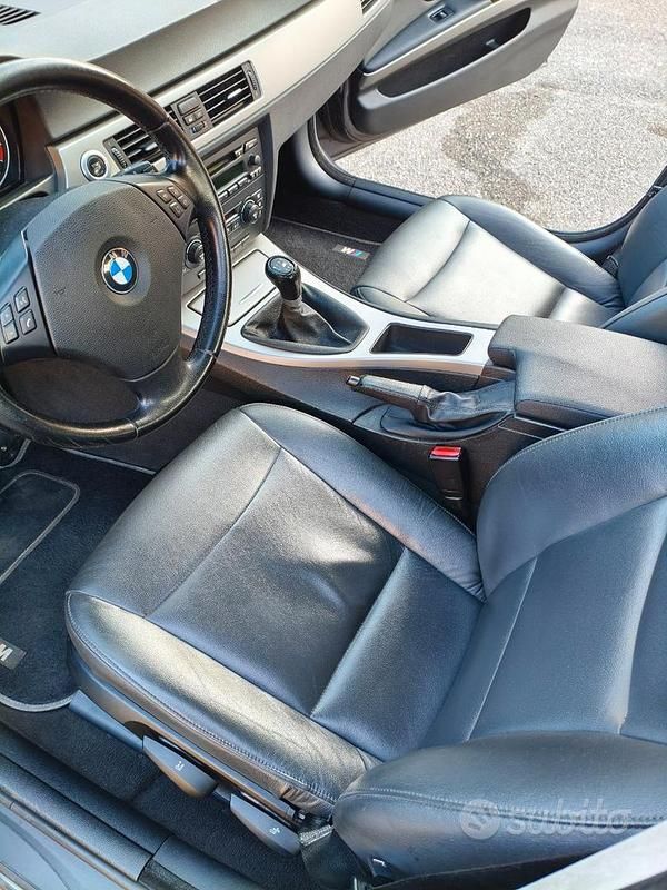 Usata BMW 320 Efficient Dynamics 163 CV (119 kW) 2005 Grigio Berlina