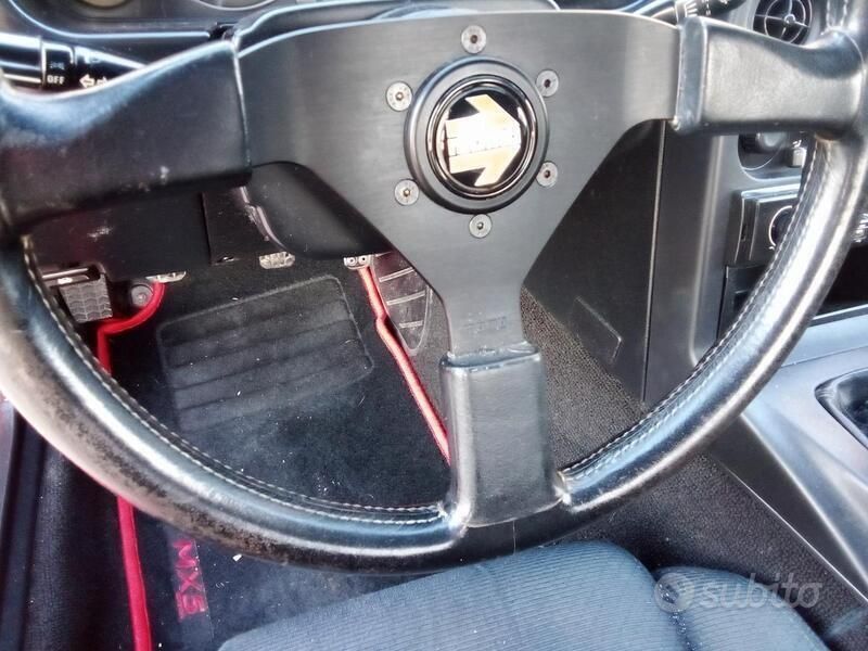 Usata Mazda MX5 116 CV (85 kW) 1992 Rosso Cabrio