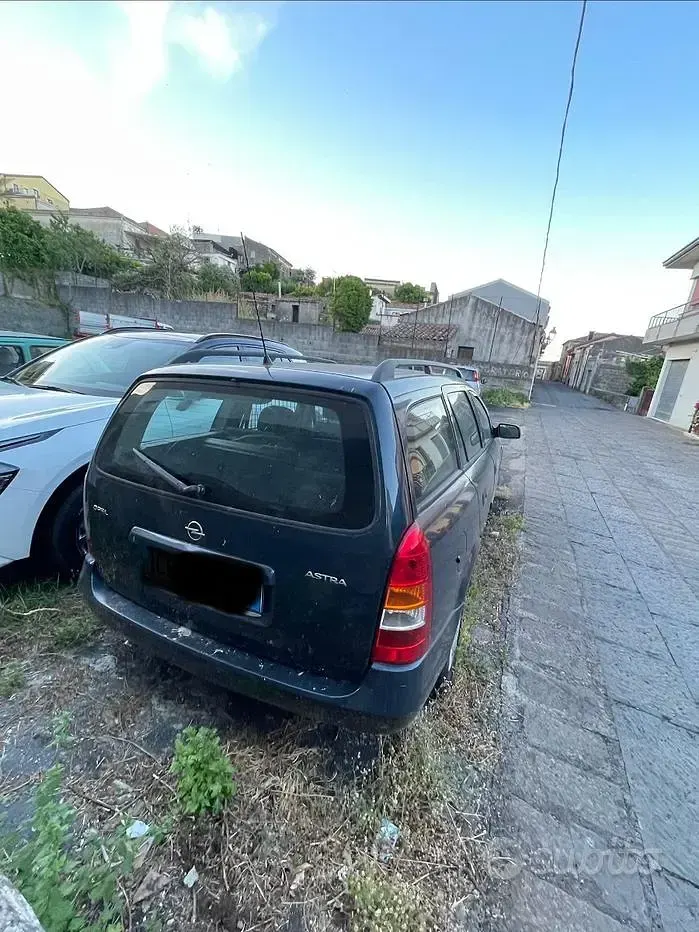 Usata Opel Astra Club 2002 Bluazzurro Station wagon