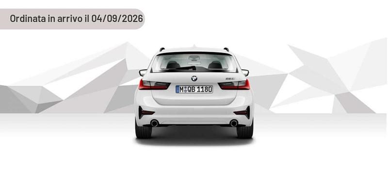 Usata BMW 330 Comfort Edition 245 CV (180 kW) 2023 Argento Station wagon