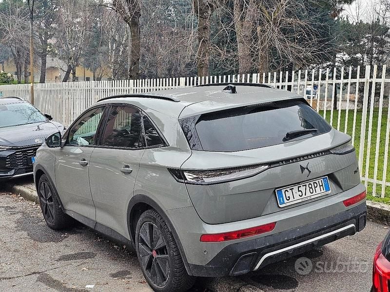 Usata DS Automobiles DS7 Crossback Performance 130 CV (95 kW) 2024 Grigio SUV