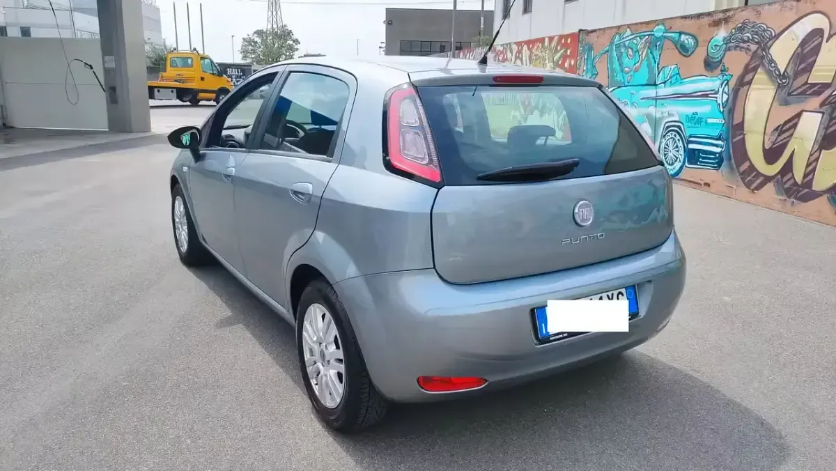 Occasion Fiat Punto Easy 85 ch (62 kW) 2012 Gris Citadine