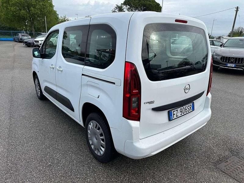 Usata Opel Combo Life 101 CV (74 kW) 2019 Bianco Furgone