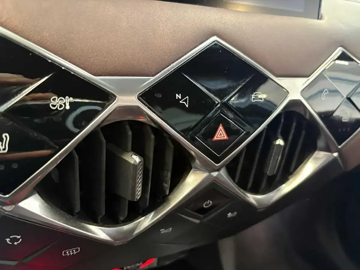 Usata DS Automobiles DS3 Crossback 2019 Grigio SUV