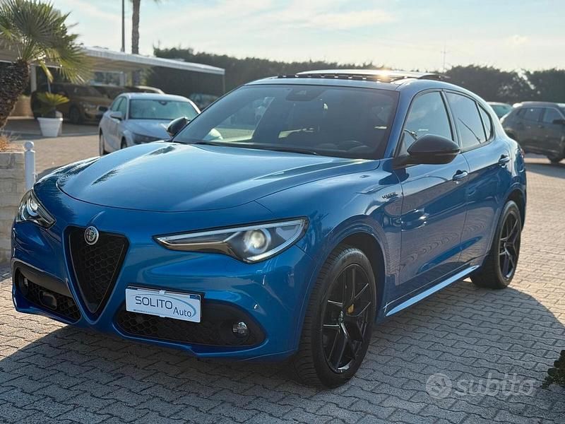 Usata Alfa Romeo Stelvio Veloce 210 CV (154 kW) 2020 Blu misano metallizzato SUV