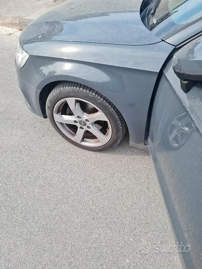 Usata Audi A3 Sport 116 CV (85 kW) 2018 Grigio Berlina