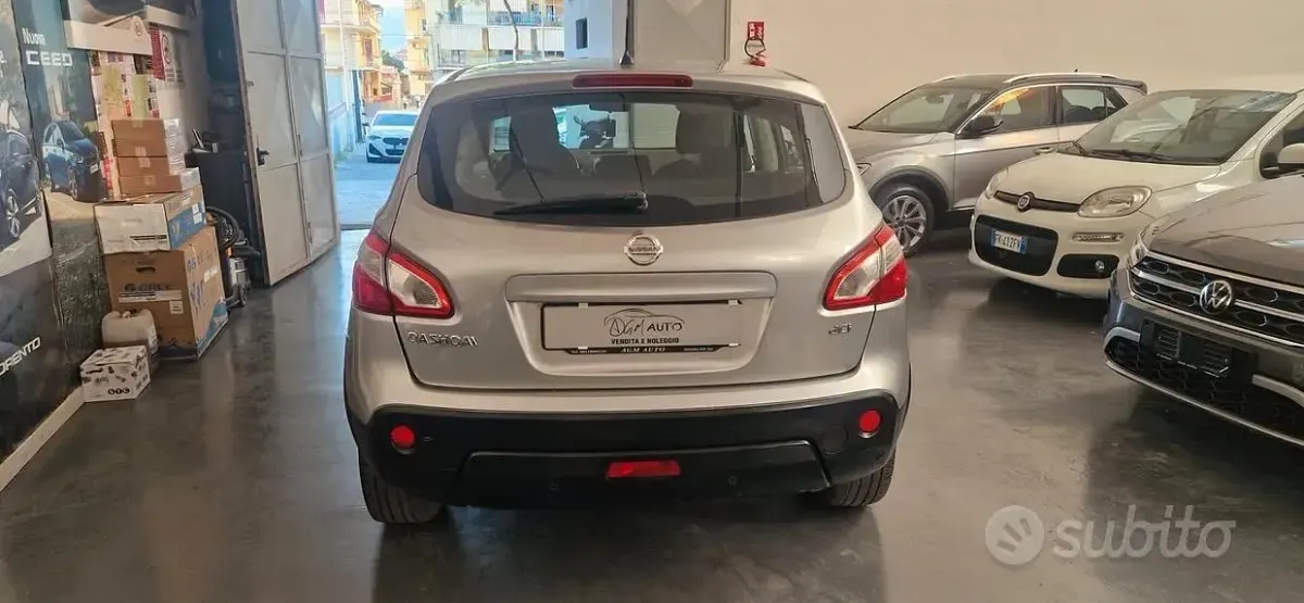 Usata Nissan Qashqai Acenta 103 CV (75 kW) 2010 Grigio SUV