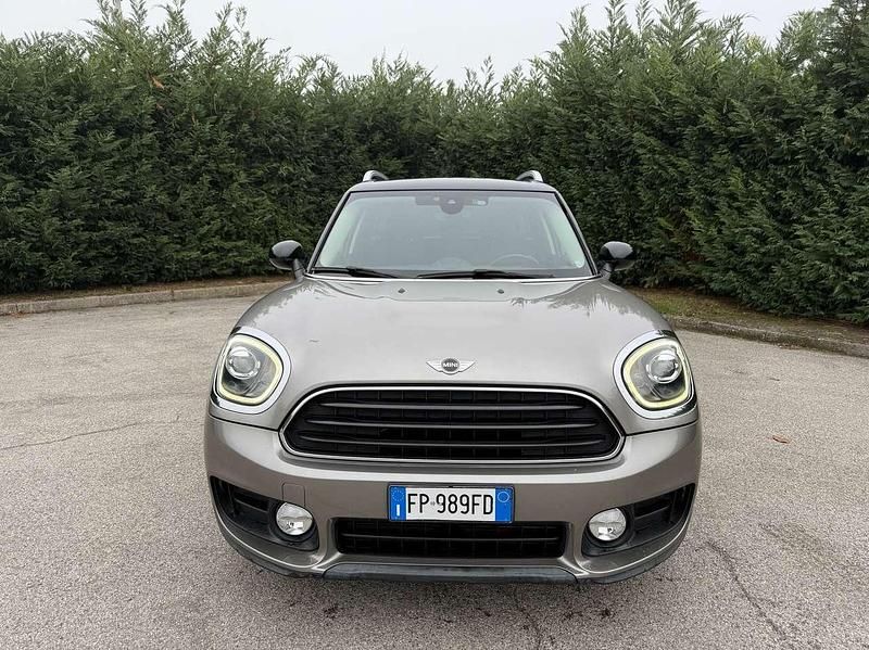 Usata Mini Cooper D Countryman Hype 150 CV (110 kW) 2018 Grigio SUV