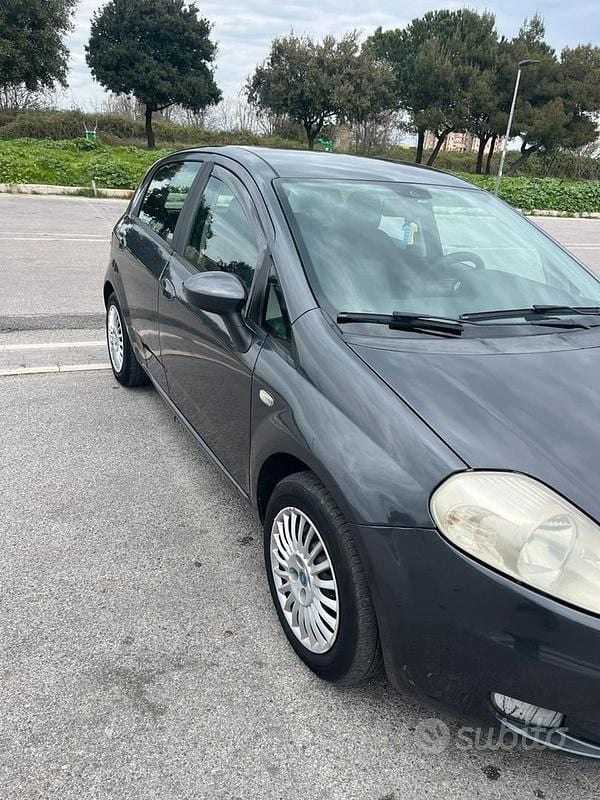 Usata Fiat Punto 2007 Grigio Utilitaria