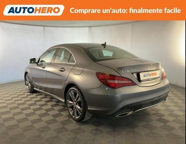 Usata Mercedes CLA200 135 CV (99 kW) 2017 Grigio Berlina