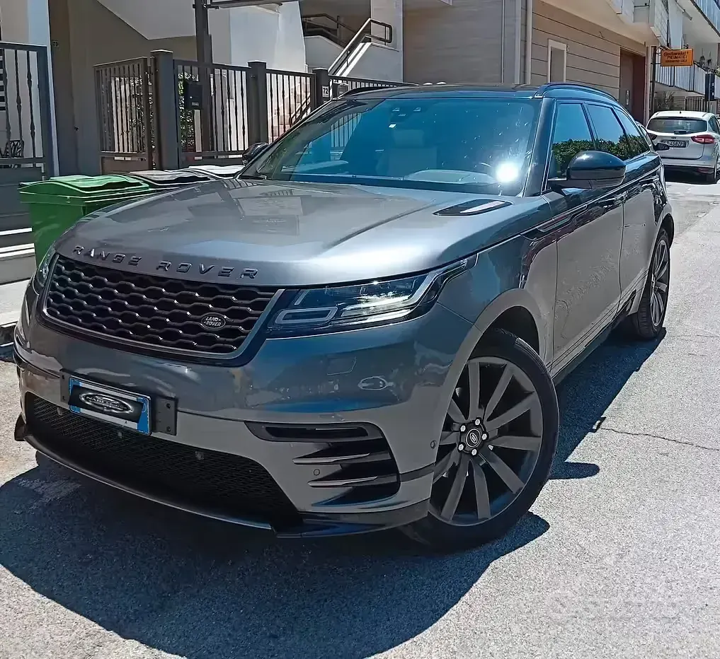 Usata Land Rover Range Rover Velar R-Dynamic 241 CV (177 kW) 2017 Grigio SUV