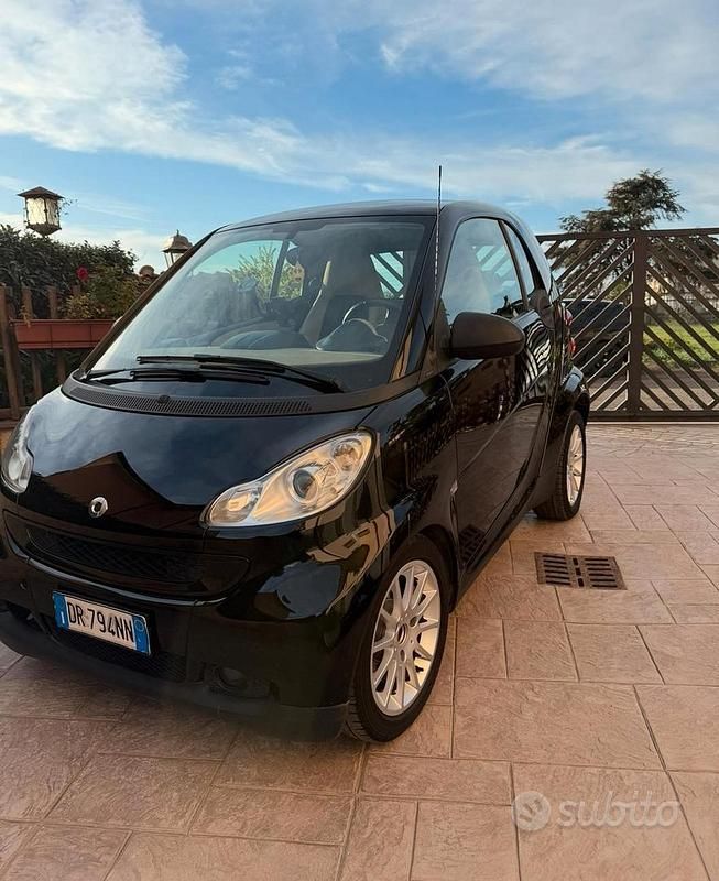 Nero Usata 2008 Smart ForTwo Coupé Passion Coupé | 3500 € (Ottimo prezzo) - Immagine 1/4