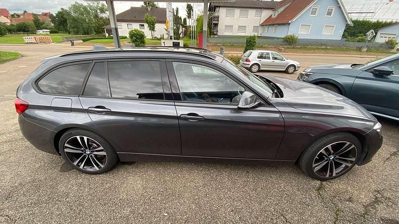 Usata BMW 320 M Sport 190 CV (139 kW) 2019 Grigio Station wagon