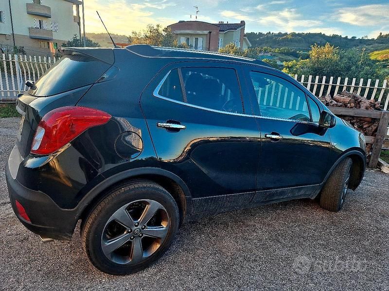 Usata Opel Mokka Cosmo 140 CV (102 kW) 2014 Nero SUV
