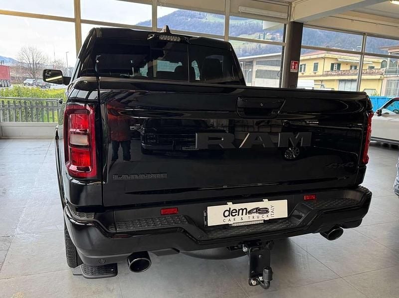 Usata Dodge Ram Limited 540 CV (397 kW) 2024 Nero Pick-up