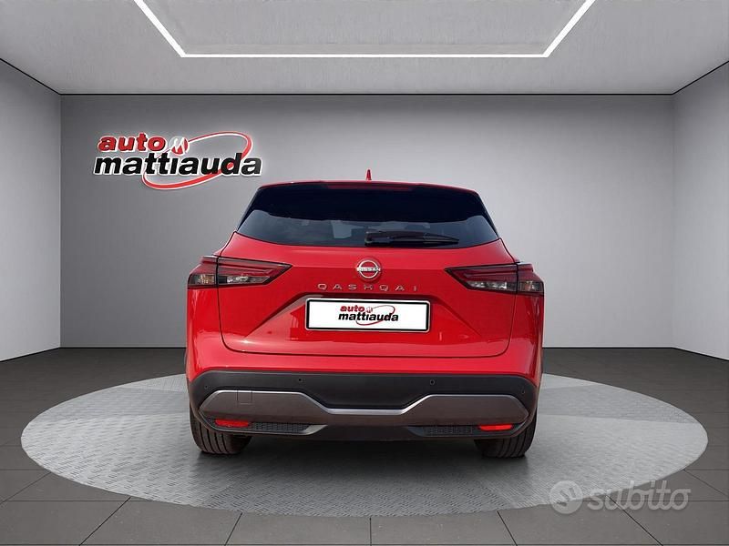 Usata Nissan Qashqai N-Connecta 158 CV (116 kW) 2022 Rosso SUV