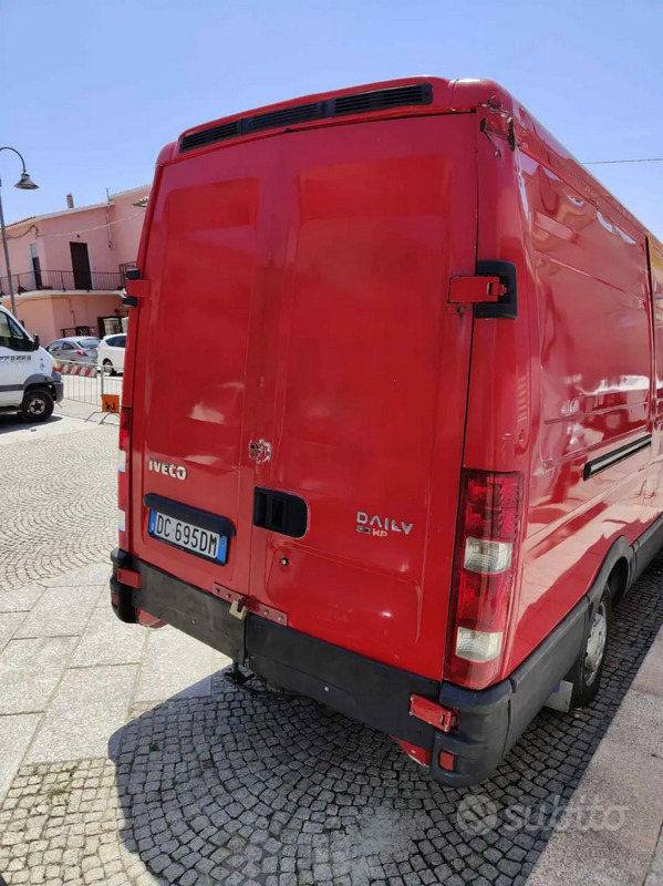 Usato 2006 Iveco Daily Diesel (8.000 €)