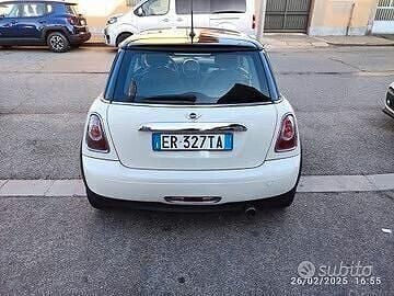 Usata Mini ONE 98 CV (72 kW) 2013 Bianco Utilitaria
