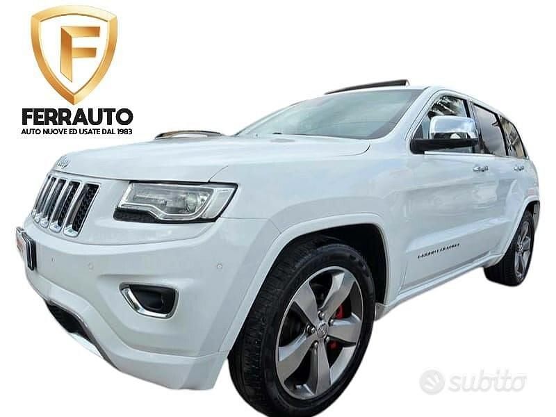 Usata Jeep Grand Cherokee Overland 250 CV (183 kW) 2015 Bianco SUV