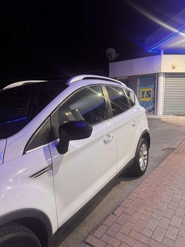 Usado Ford Kuga 163 CV (119 kW) 2011 SUV