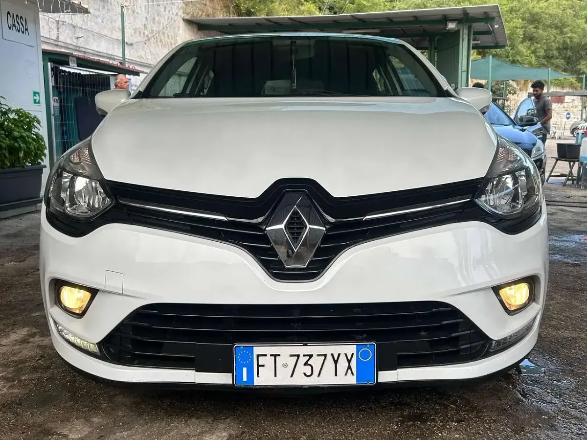 Usata Renault Clio IV Zen 90 CV (66 kW) 2019 Bianco perlato Berlina