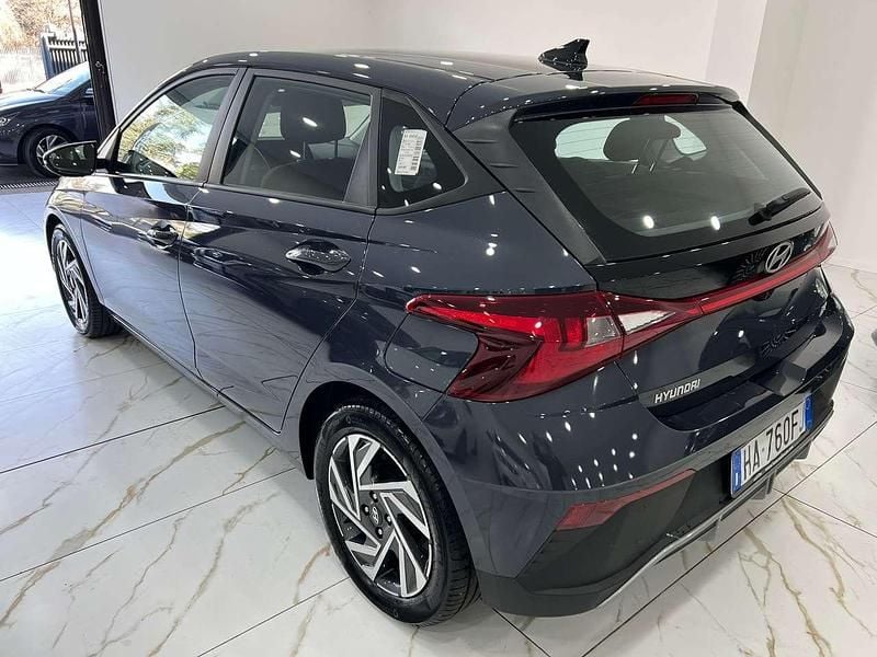 Usata Hyundai i20 79 CV (58 kW) 2025 Blu/azzurro Utilitaria