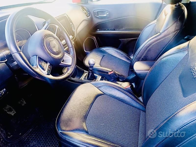 Usata Jeep Compass 120 CV (88 kW) 2019 Bianco SUV