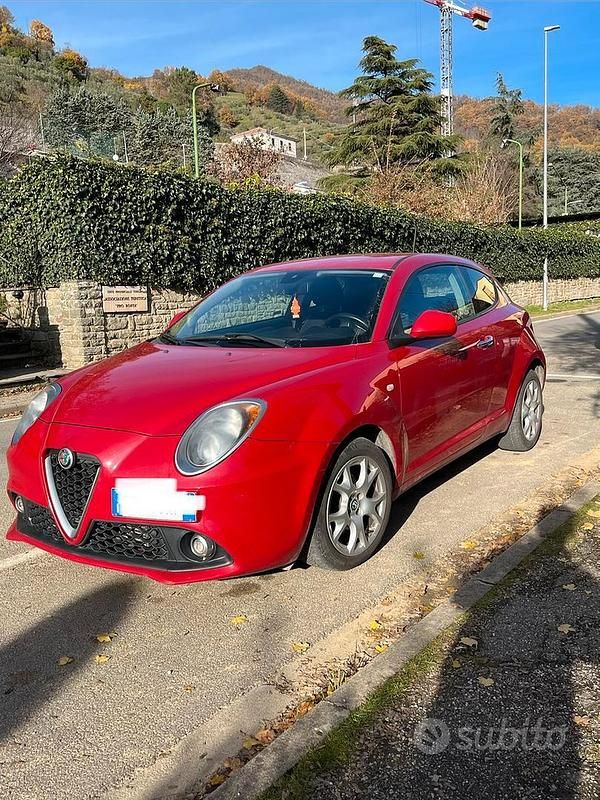 Usata Alfa Romeo MiTo 95 CV (69 kW) 2017 Rosso Utilitaria