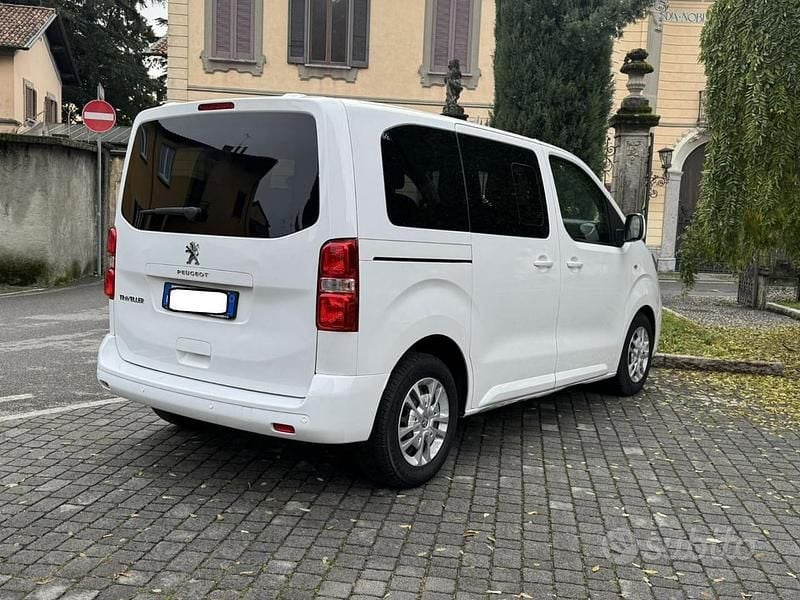 Usata Peugeot Traveller Business-Line 102 CV (75 kW) 2018 Bianco Monovolume
