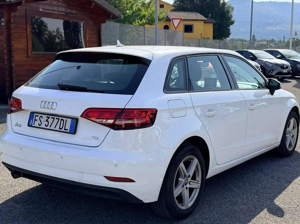 Usata Audi A3 Ambiente 116 CV (85 kW) 2018 Bianco Berlina