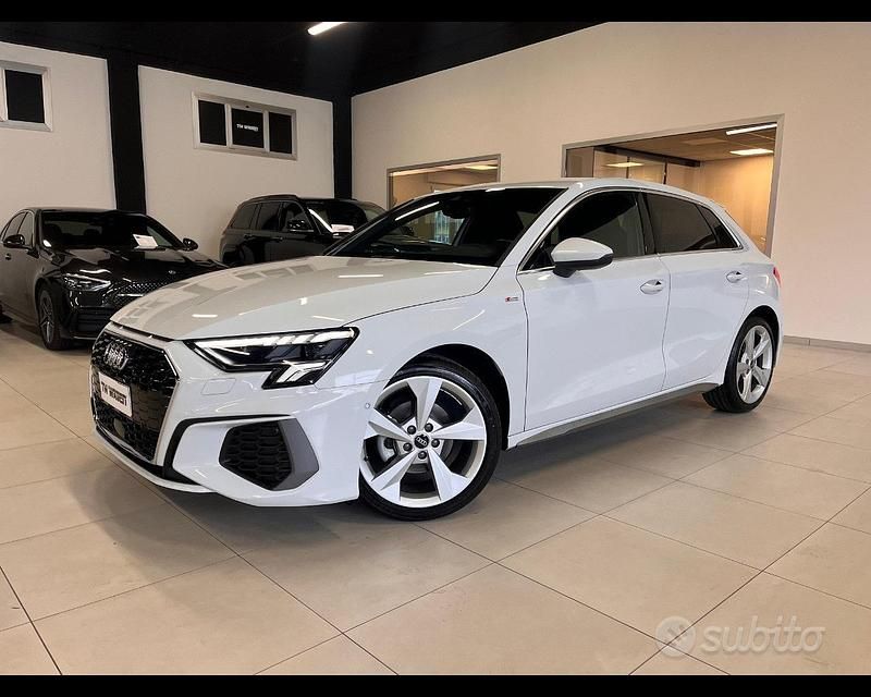 Usata Audi A3 S-Line 150 CV (110 kW) 2024 Bianco Berlina