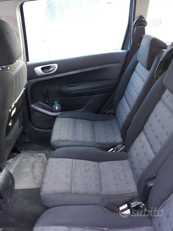 Usata Peugeot 307 110 CV (80 kW) 2005 Blu Station wagon