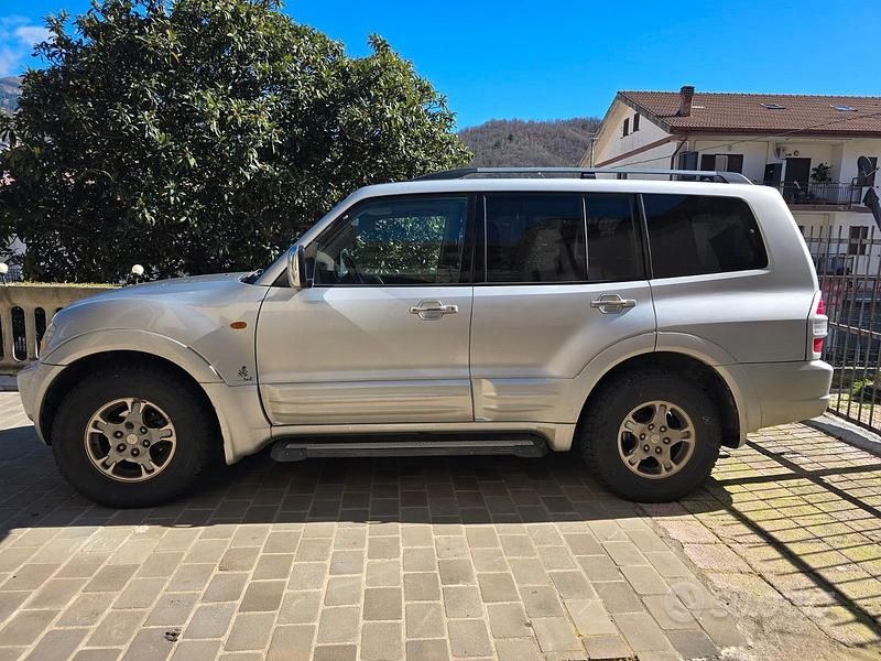 Usata Mitsubishi Pajero 160 CV (117 kW) 2004 SUV