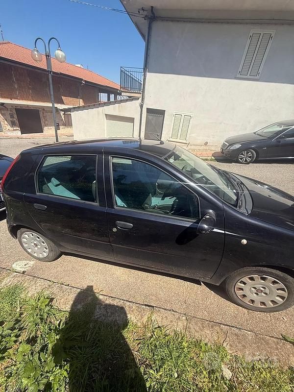 Usata Fiat Punto 2006 Nero Utilitaria
