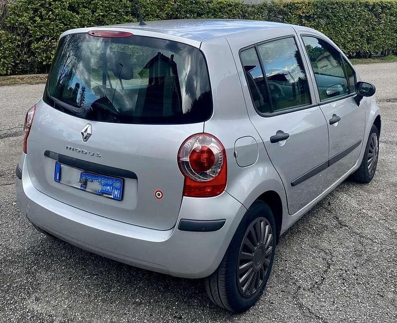 Usata Renault Modus 75 CV (55 kW) 2007 Monovolume