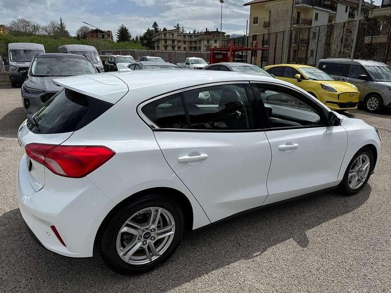 Usata Ford Focus Business Edition 95 CV (69 kW) 2018 Frozen white Berlina