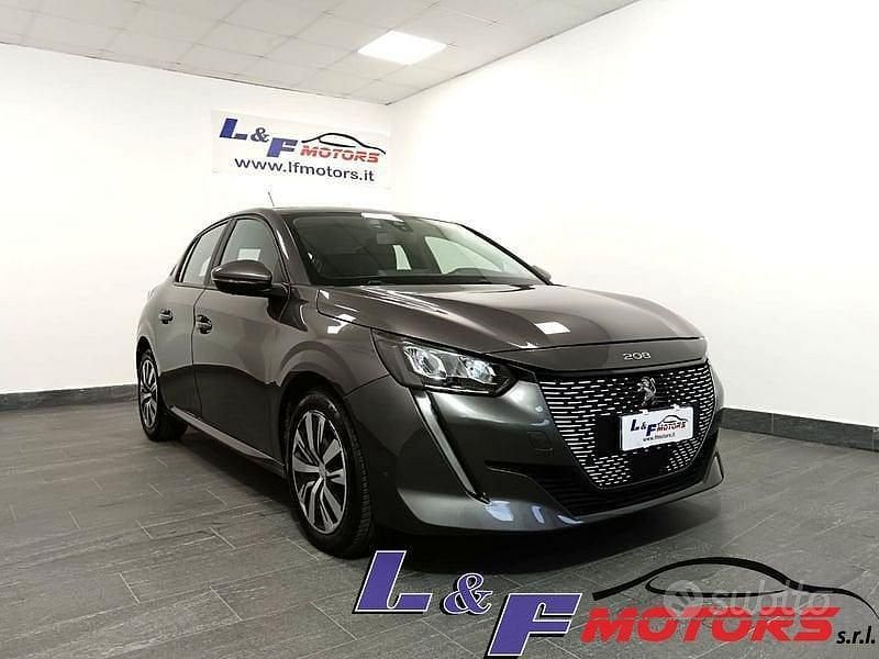 Usata Peugeot 208 Allure 102 CV (75 kW) 2019 Grigio Utilitaria