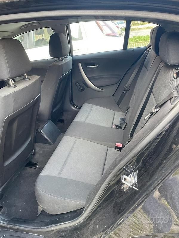 Usata BMW 118 2006 Nero Utilitaria