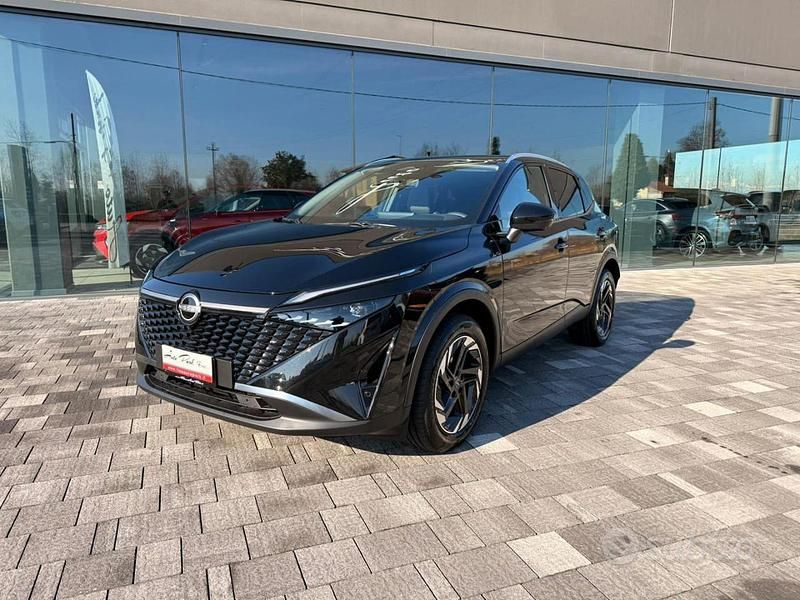 Nuova Nissan Qashqai N-Connecta 140 CV (102 kW) 2025 Nero SUV