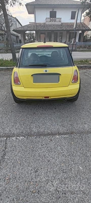 Brugt Mini Cooper 90 HK (66 kW) 2006 Gul Hatchback