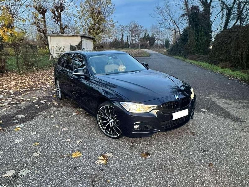 Usata BMW 320 M Sport 184 CV (135 kW) 2015 Blu/azzurro Station wagon