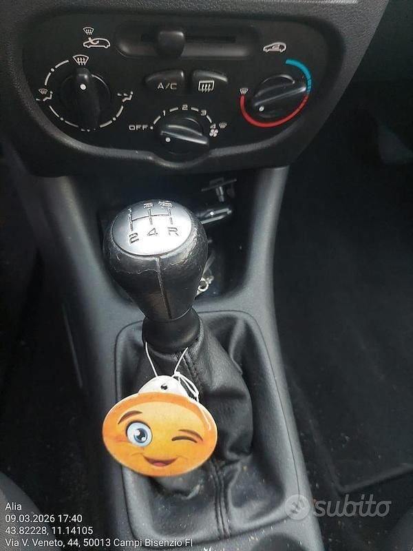 Usata Peugeot 206+ 60 CV (44 kW) 2010 Utilitaria