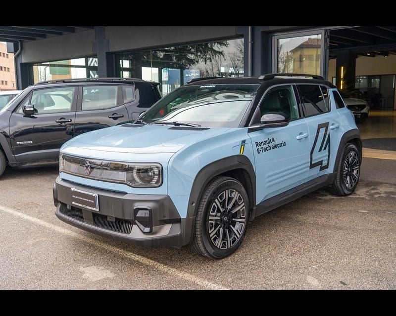 Usata Renault R4 Iconic 110 kW (150 CV) 2025 Bestyle liberté (blu celeste + tetto n Berlina