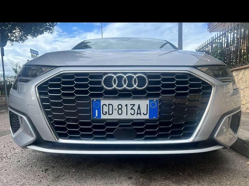 Usata Audi A3 Business 150 CV (110 kW) 2020 Argento Berlina